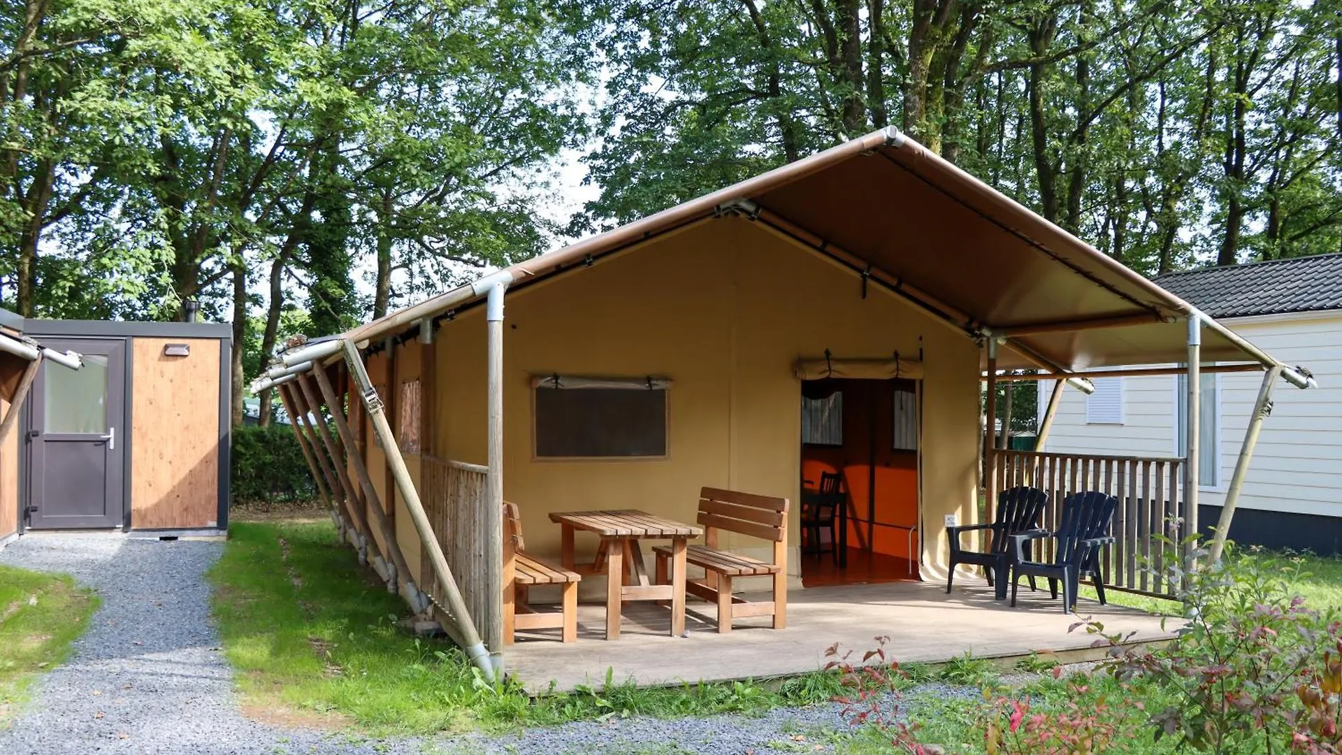 Hotel Camping&Bungalowpark Fuussekaul Heiderscheid