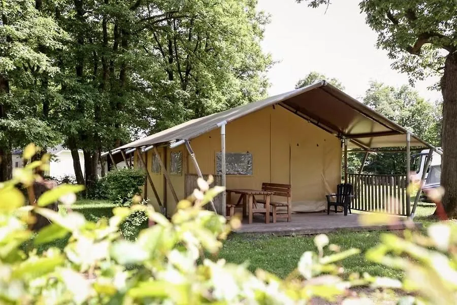 Hotel Camping&Bungalowpark Fuussekaul Heiderscheid