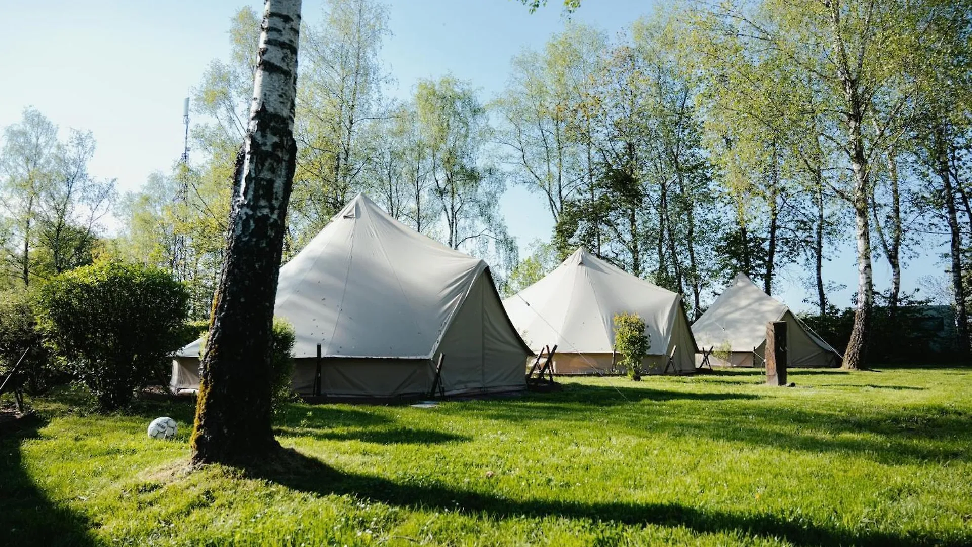 Campingplatz Hotel Camping&Bungalowpark Fuussekaul Heiderscheid Luxemburg